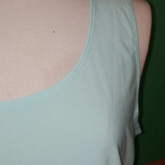 Claudia ev Top - Picture 2 of 5